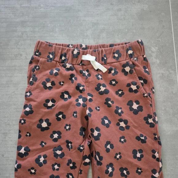 Carter's Girls Sz 7 Sweatpants Black & Pink Floral Leopard Jogger 100% Cotton - Picture 2 of 4